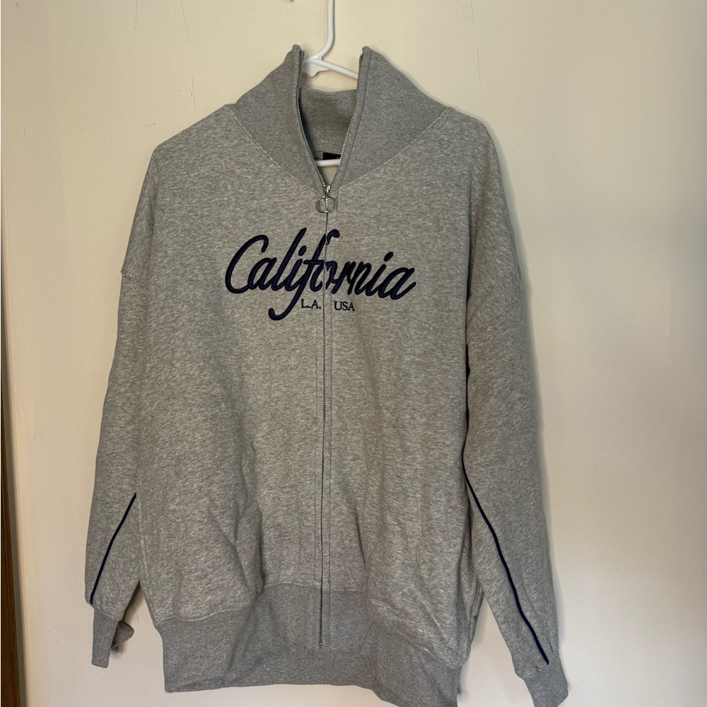 Forever 21 Heather Gray Zip-Up Hoodie